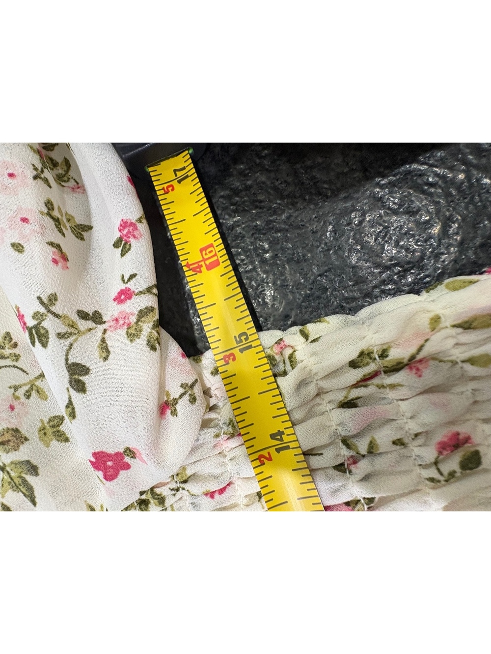 Mi Ami Cottagecore Floral All-Over Smocked Ruffle Top Ivory Pink XS - Picture 5 of 6